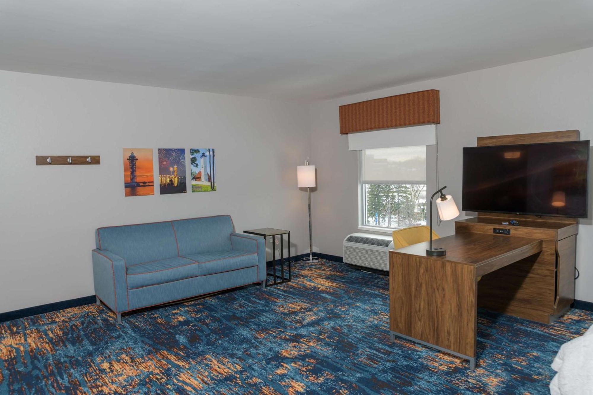 Hampton Inn & Suites Erie Bayfront מראה חיצוני תמונה