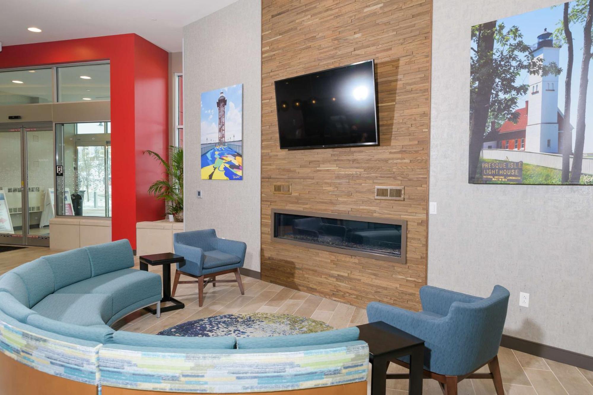 Hampton Inn & Suites Erie Bayfront מראה חיצוני תמונה
